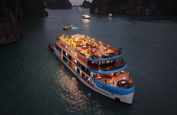 Cycad Cruises Bai Tu Long Bay