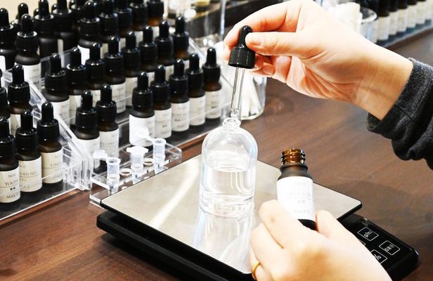 Asakusa Tokyo 90 Min DIY Fragrance Workshop 50ml