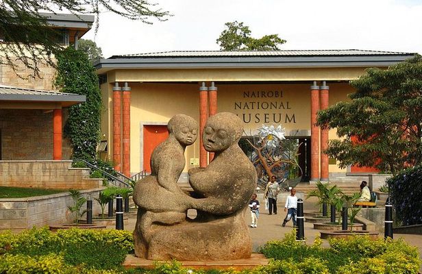 Nairobi Airport Layover to Nairobi National Museum Guided Tour