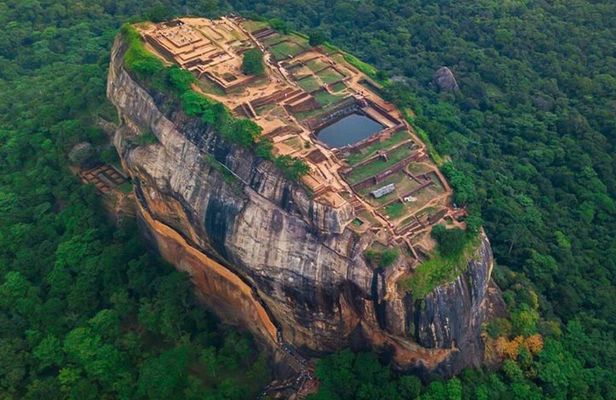 Sri Lanka Travel Guide 7 Days of Culture Safari and Beach Surfing