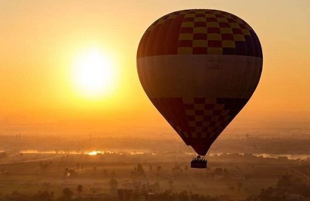 Luxor Sunrise Balloon Ride with Transfers Included