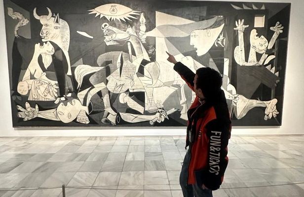 Picasso Experience Reina Sofía Museum