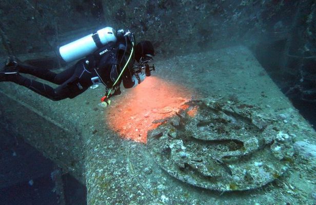 Salem Express Wreck Dive from Safaga or Soma Bay with Lunch