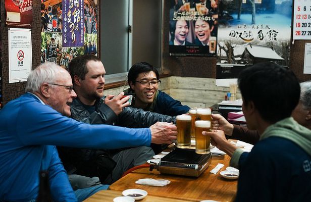Izakaya and Bar Hopping Tour in Kakunodate