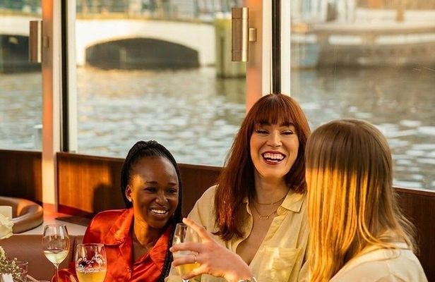 Semi-Private Premium Canal Cruise On Freddy Heineken's Favorite