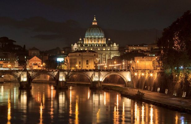 Rome by night St. Peter, Colosseum, Trevi Fountain and Pantheon