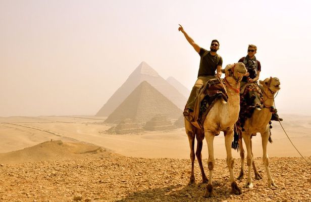 Giza Pyramids and Sphinx Private Tour