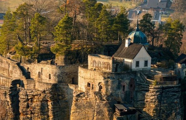 Bohemian Glassmaking, Nature & Heritage Day Trip from Prague