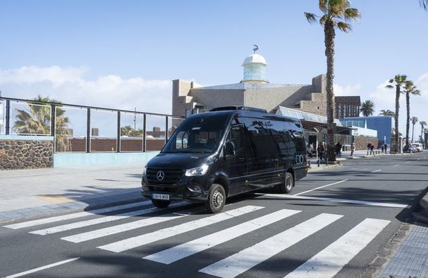 Excursion to Las Palmas de Gran Canaria with ticket to Poema del Mar
