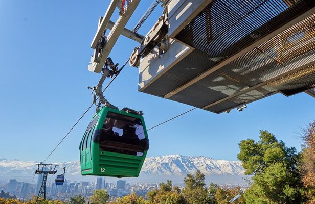 Discover Santiago: Tourist Bus, Cerro San Cristobal and Wine