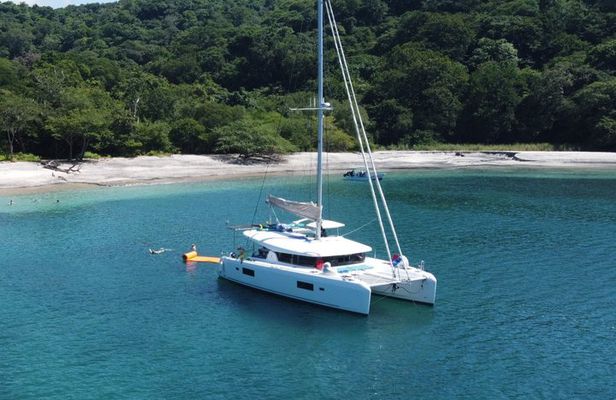 Luxury Catamaran Kephas Standart Trip in Gulf of Papagayo