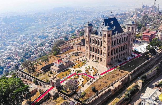 The Must-Sees of Antananarivo the Queen's Palace and Zoo