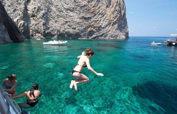 Ponza from Anzio Boat Excursion Swimming and Lunch