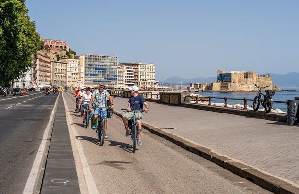 Central Naples Bike Tour