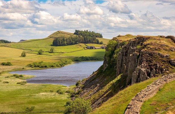Hadrians Wall and Corbridge Private Full Day Tour
