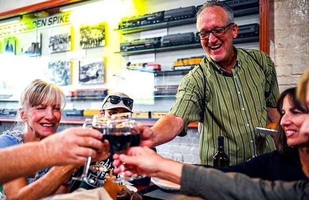 Los Angeles Downtown Authentic Food Tour with 5 Local Dishes