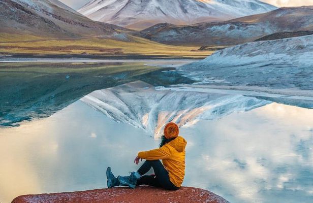 Tour of Red Stones and Highland Lagoons