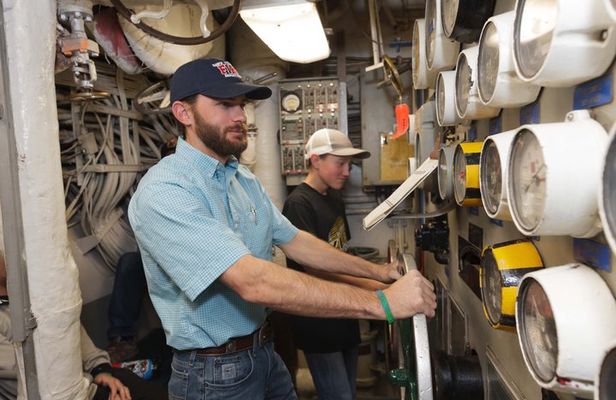 Iowa Experience Crew Led Engineering Tour