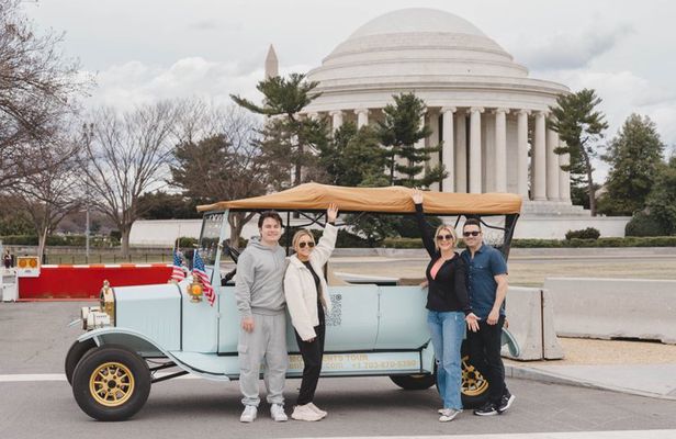 Washington DC Sightseeing Tour with Vintage Model-T Classic Cars