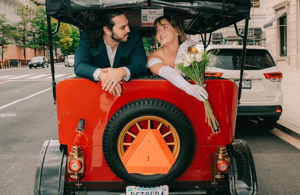 Luxury Private day & night Tours of Washington D.C in Vintage car