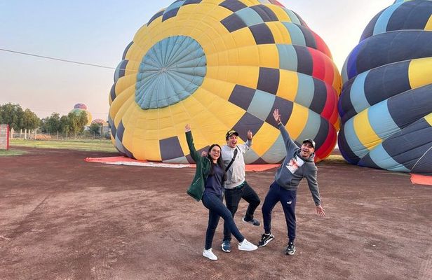 Fly Teotihuacan and Archaeological Area with Basilica of Guadalupe