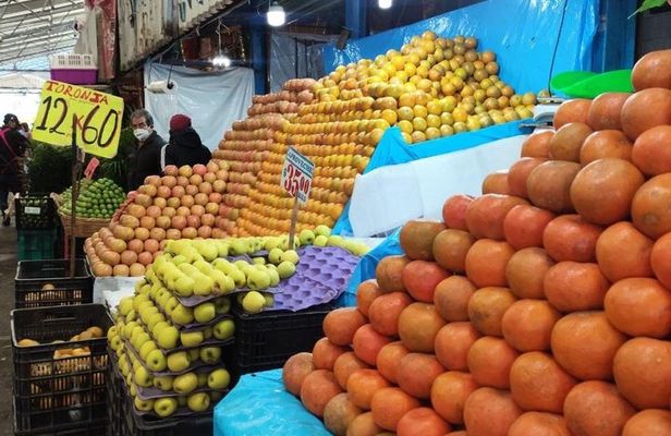 Mexico City Walking Vegan Food Tour in Roma Norte