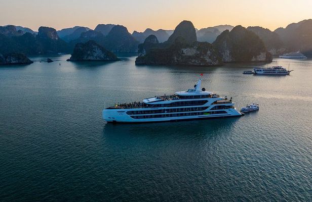 Azura Premium Yacht Ha Long and Lan Ha Bay Cruise