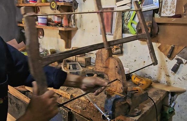 Authentic Moroccan Thuya Wood Carving Workshop in Essaouira