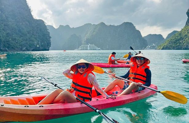 Ha Long Bay Premium Limousine Kayaking and Buffet Day Tour