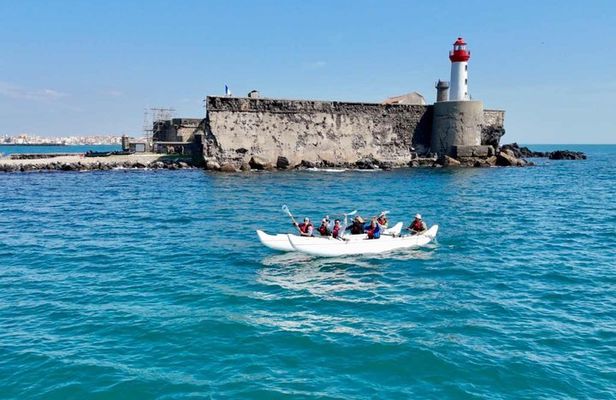 Hawaiian canoe ride Fort of Brescou Island Cap d’Agde