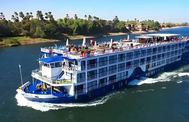 Luxury 5-Days Nile Cruise: With Hot Air Balloon & Abu Simbel Tour