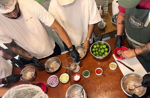 Lima Electric Bike Food Tour: Market, Ceviche & Pisco Class
