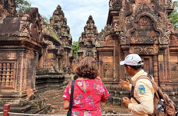 Banteay Srei Beng Mealea Tour and Kulen Mountain with Picnic