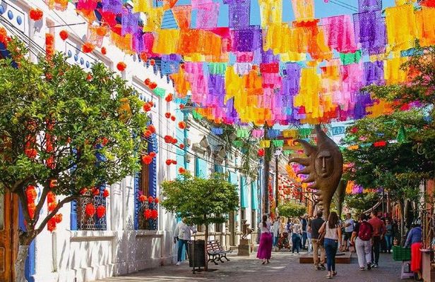 Guadalajara Food Crawl Guadalajara Tlaquepaque and Birria