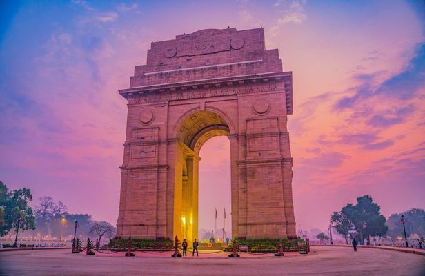 Full Day Delhi Sightseeing with Cultural Boat Ride Experience