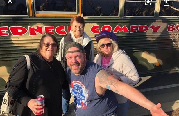 Nashville Redneck Comedy Bus Tour Comedy and Sightseeing