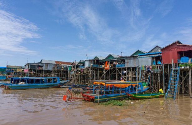 Full Day Tour to See Koh Ker, Beng Mealea and Kompong Pluk