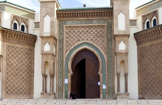 Discover Agadir in 3 hours, right after arriving at the airport.