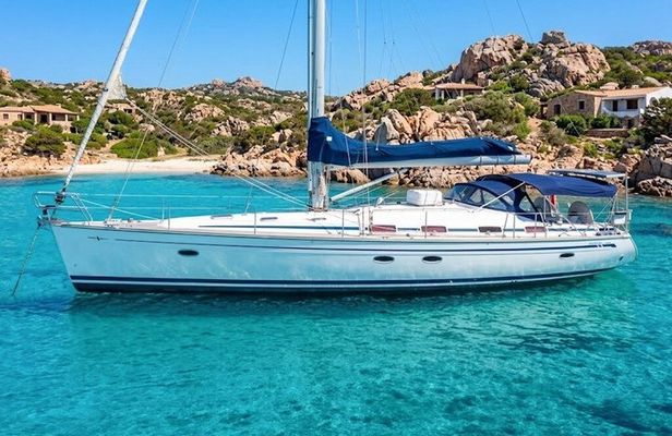 La Maddalena Archipelago Tour by Sailboat from Cannigione