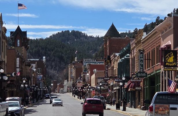 Northern Black Hills - Deadwood, Lead, Spearfish Canyon Tour