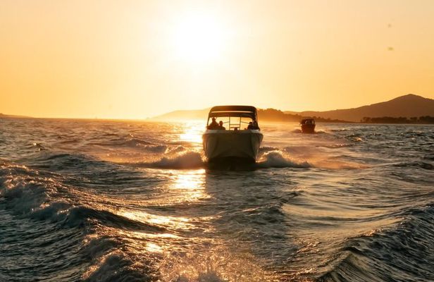 Half-Day Private Blue Lagoon Island Tour in Croatia