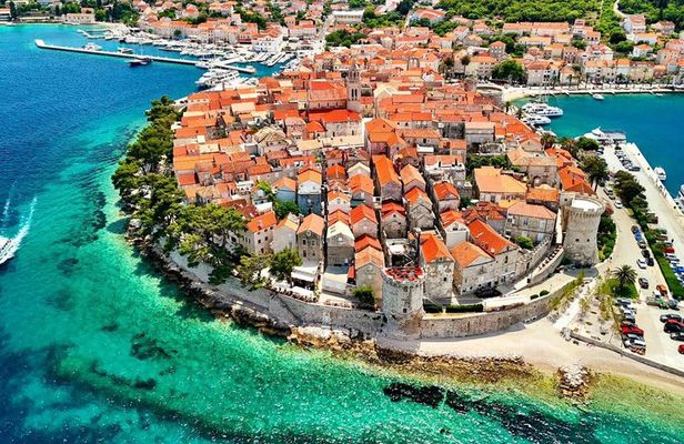 Private luxury wine tour to Korcula and Ston