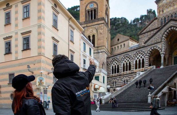 Amalfi, Positano & Sorrento/Ravello: Small Group Tour from Naples
