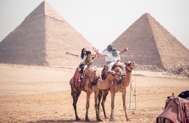 Private Giza Pyramids Tour with Sphinx & Camel Ride