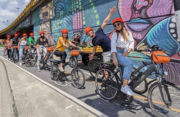 Krakow Bike Tour: Old Town & Kazimierz Guided(2h or 4h) New Bikes