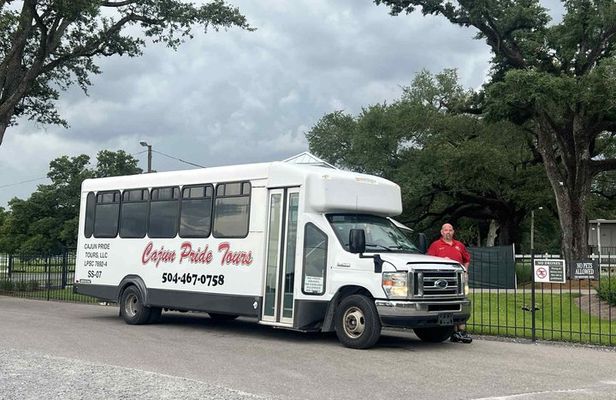 Oak Alley or St. Joseph Plantation with Shuttle From New Orleans