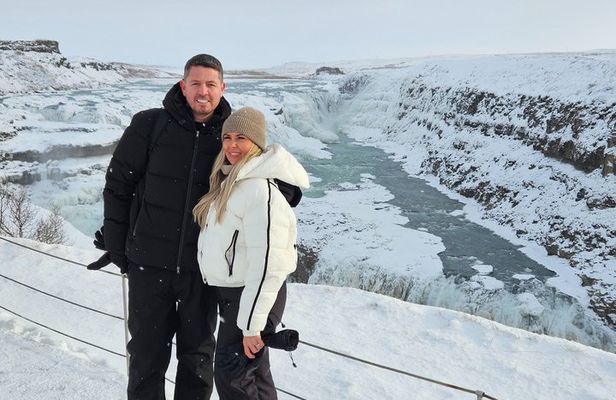 Reykjavik: Golden Circle Private Tour with Hvammsvik Hot Springs