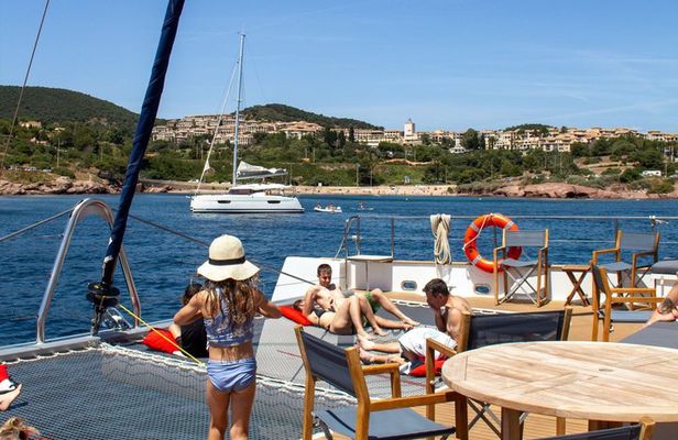 Saint Raphael | Brunch at Sea | Calanques de l’Estérel