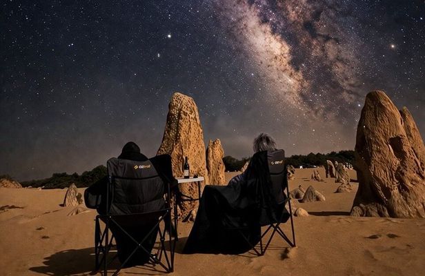Private Pinnacles Sunset and Stargazing Tour with Lobster Dinner
