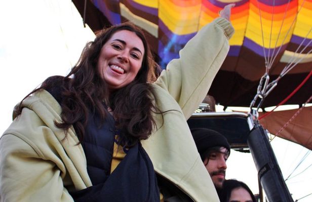 Hot air Balloon ride in Teotihuacan & breakfast in “La Gruta”